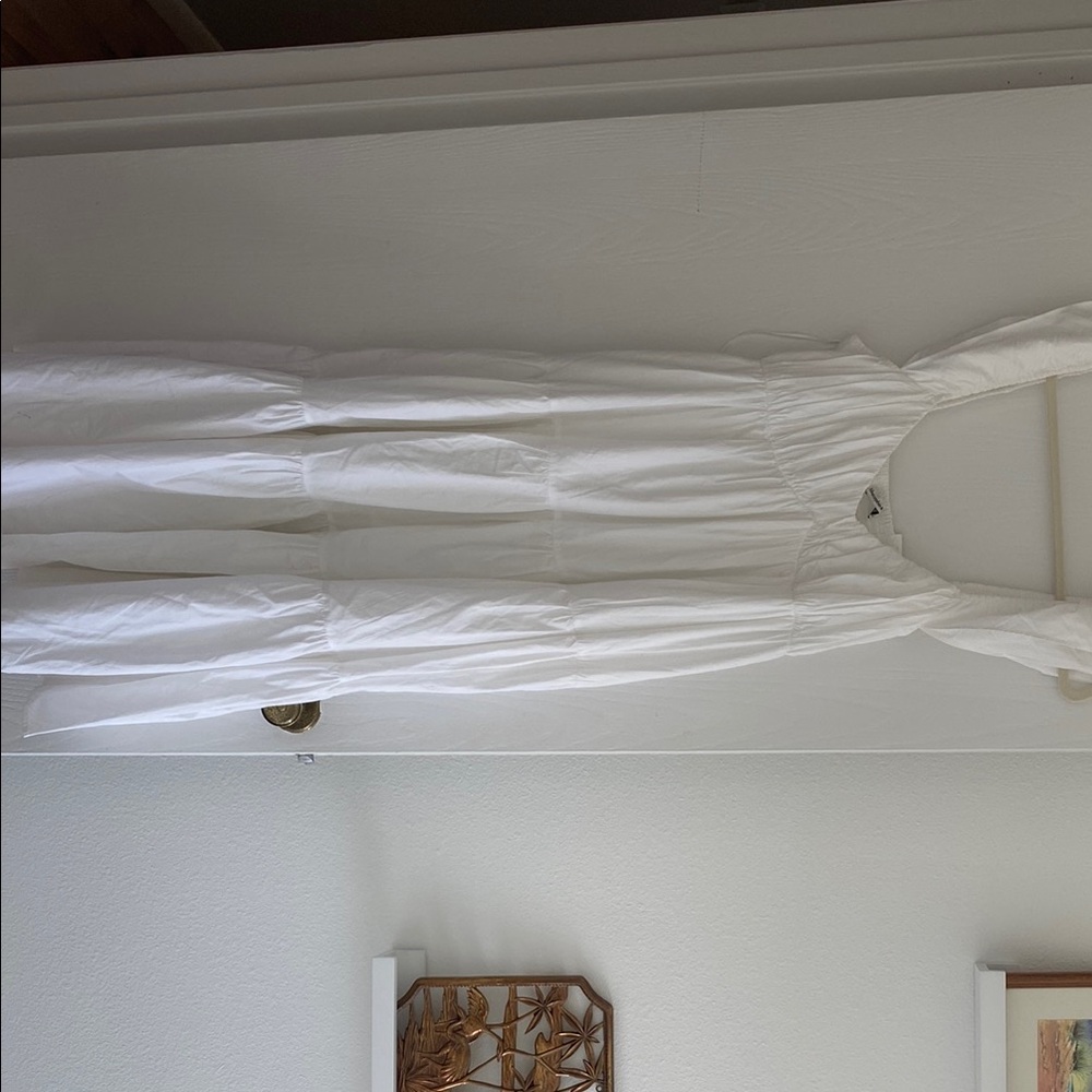 Elegant White Maxi Dress